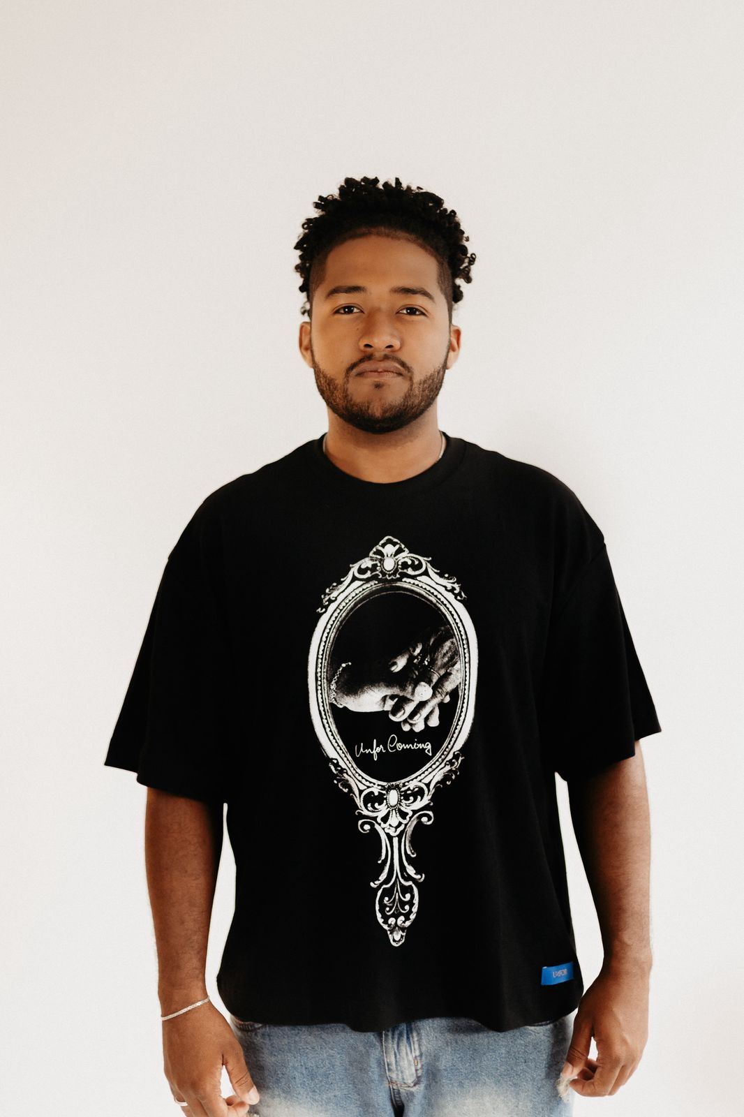 Camiseta Boxy "Ritual" Preta