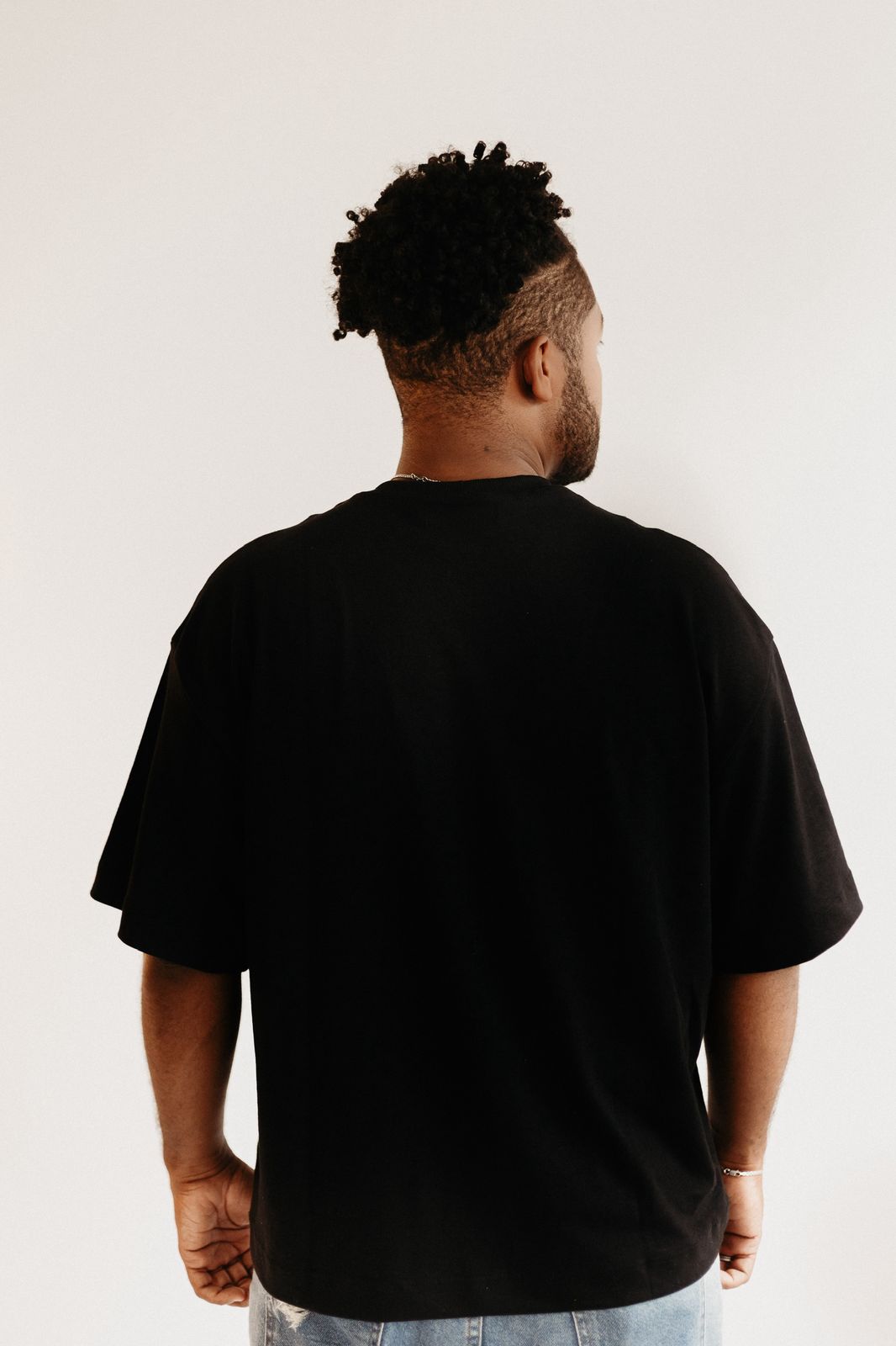 Camiseta Boxy "Ritual" Preta